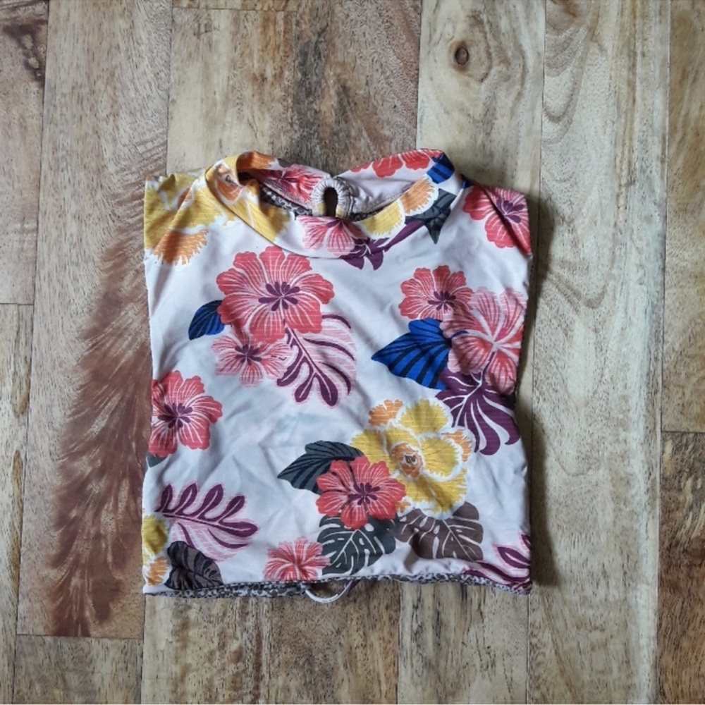 Acacia top size S